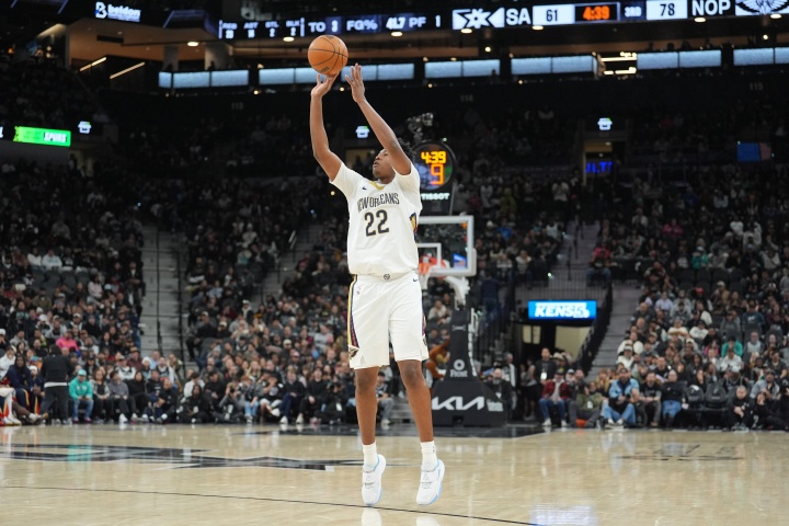 奎因:哈登和勒布朗是我最喜欢的球员 我曾想像哈登一样运球单挑 奎因:哈登和勒布朗是我最喜欢的球员 我曾想像哈登一样运球单挑